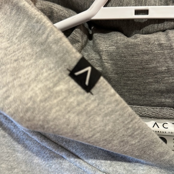 ACTV OVER SIZED HOODIE - Picture 3 of 4